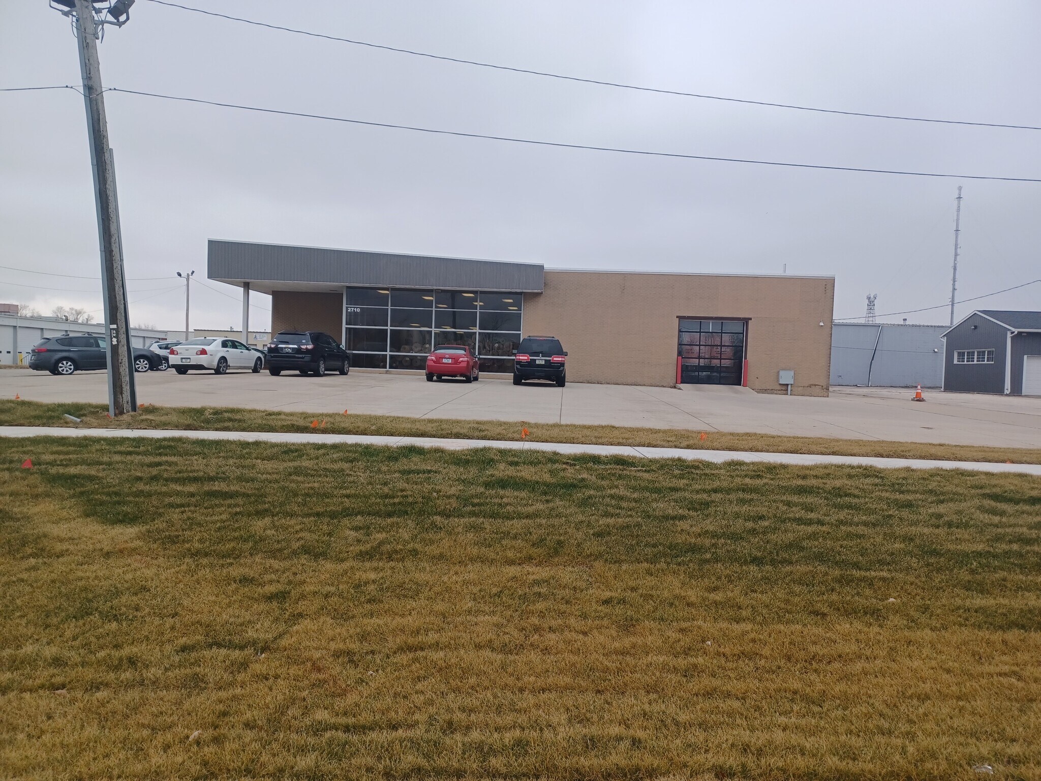 2710 6th St SW, Cedar Rapids, IA for sale Building Photo- Image 1 of 1