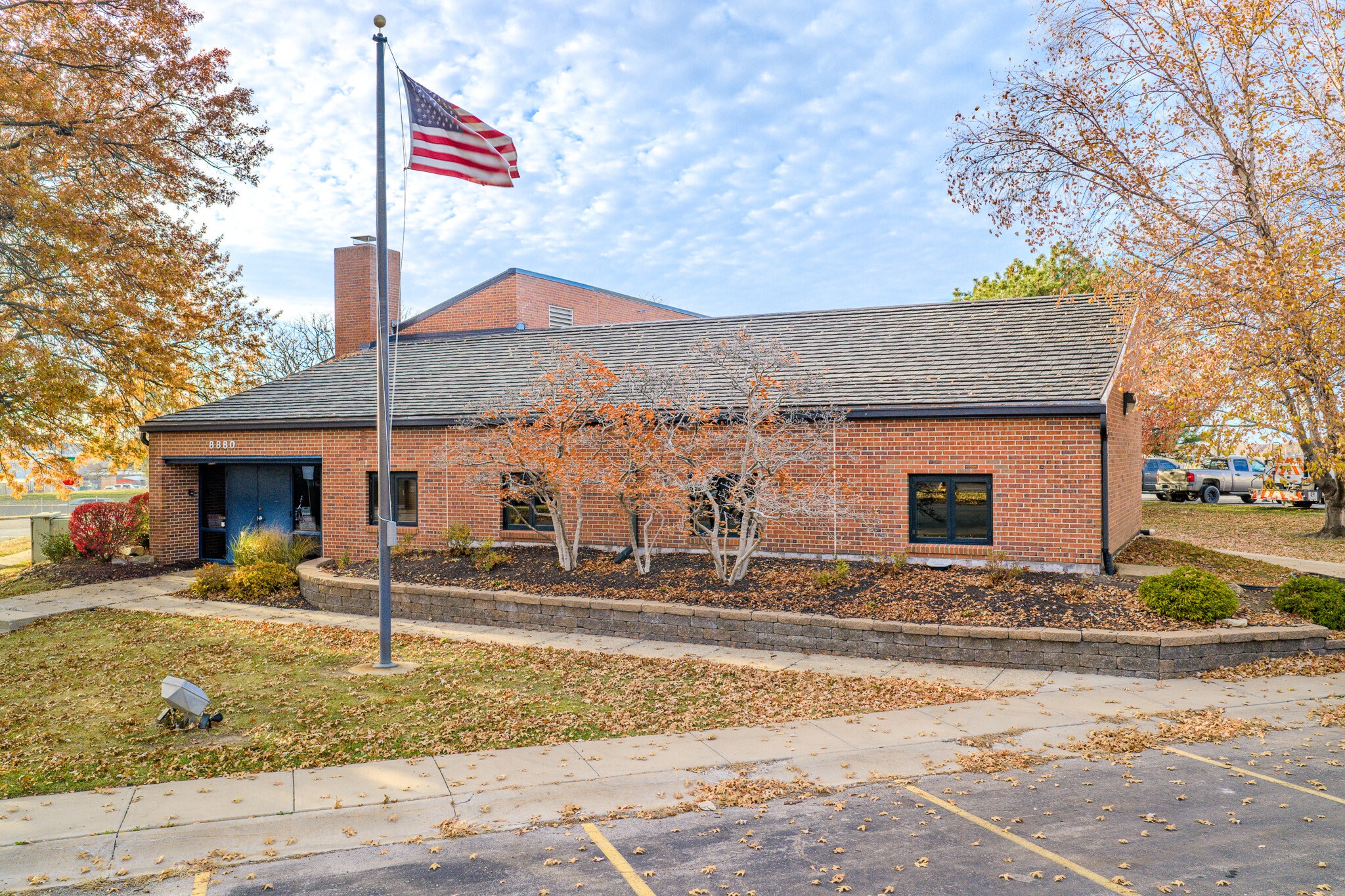 8880 Ballentine St, Overland Park, KS for sale Building Photo- Image 1 of 104