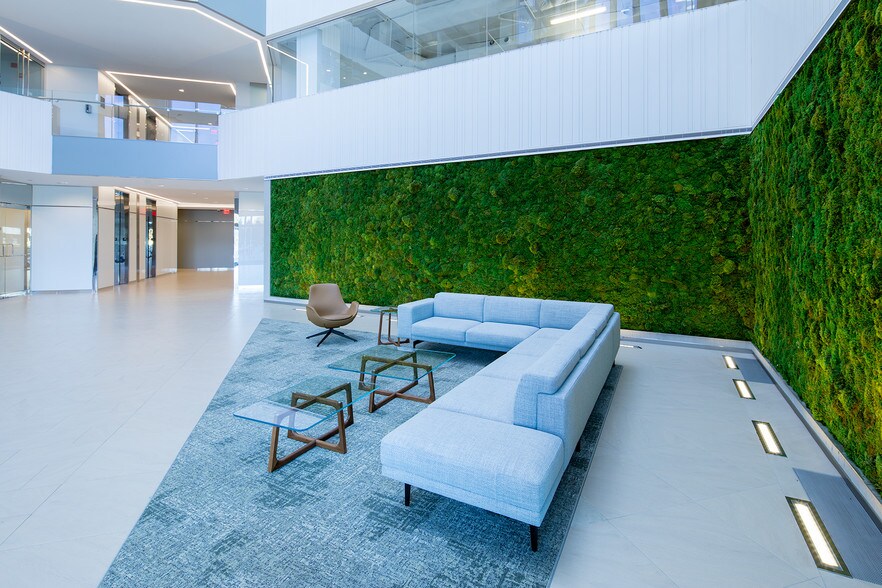 1430 Spring Hill Rd, McLean, VA for sale - Interior Photo - Image 1 of 1