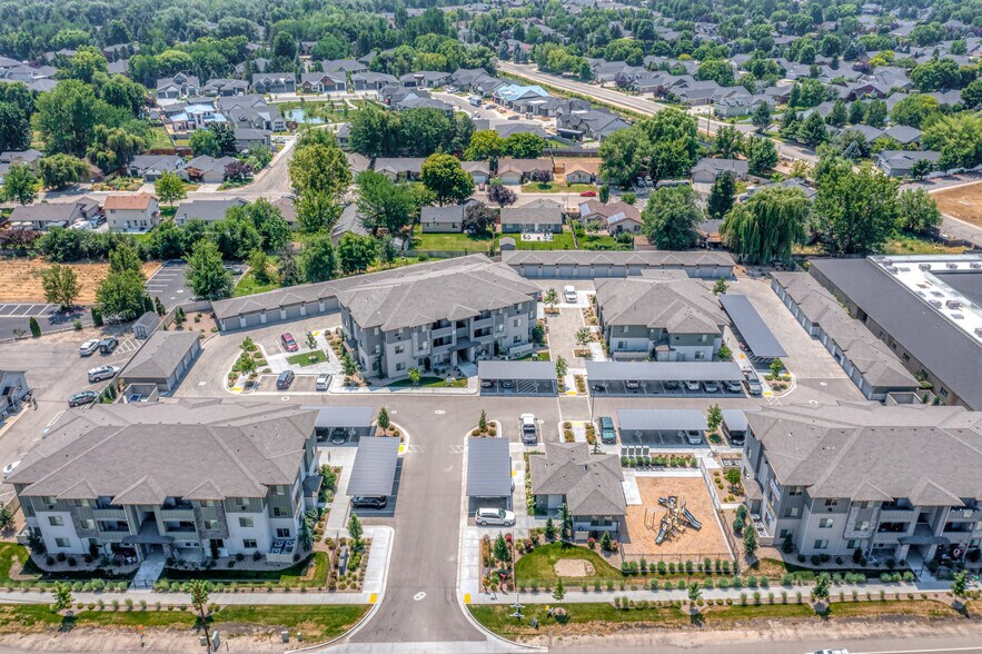 9557 W State St, Boise, ID for sale - Aerial - Image 1 of 15