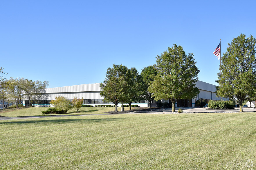 7500 Industrial Row Dr, Mason, OH for lease - Building Photo - Image 1 of 10