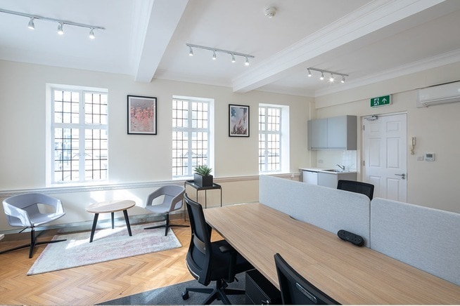 75 New Bond St, London for lease - Interior Photo - Image 2 of 8