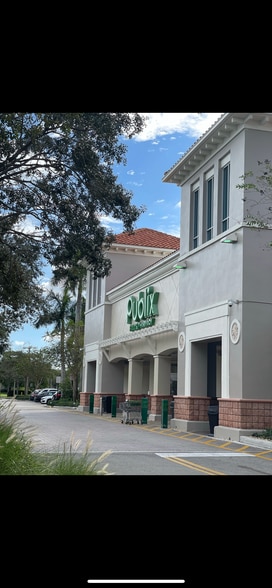 9010 W Commercial Blvd, Sunrise, FL for sale - Building Photo - Image 1 of 1