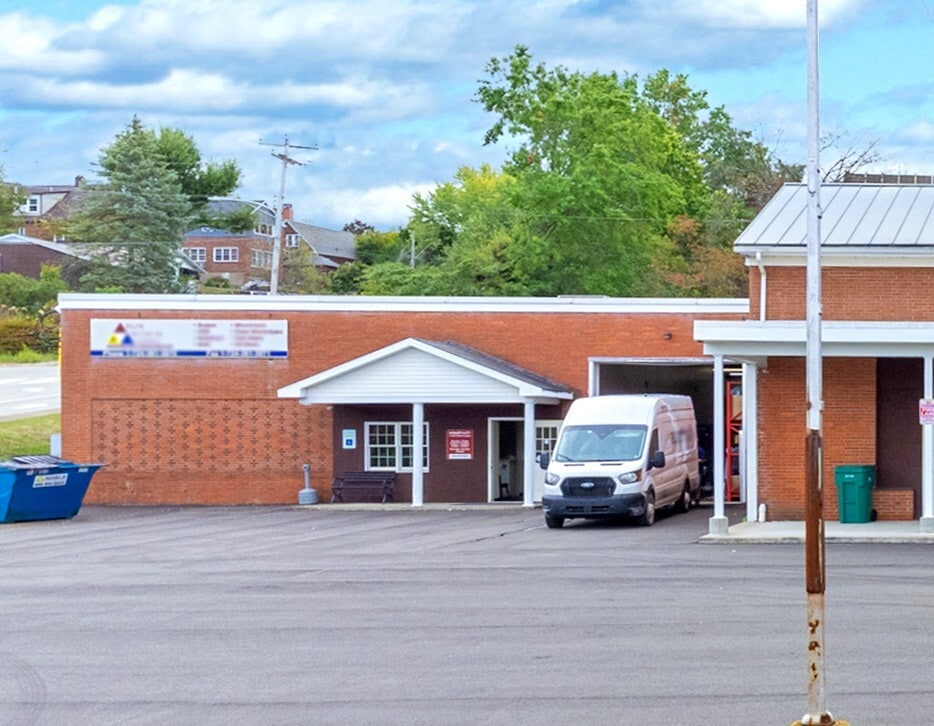 1295-1299 Grand Blvd, Monessen, PA for lease Interior Photo- Image 1 of 3