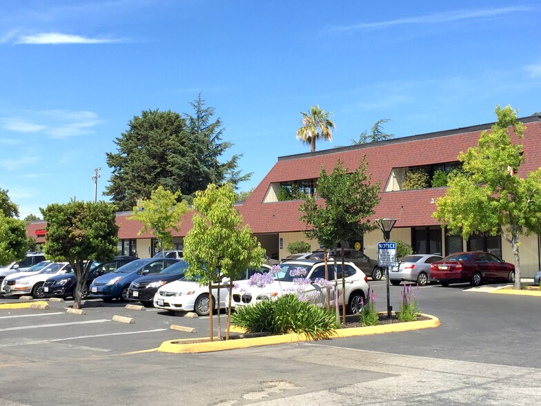 2483 Old Middlefield Way, Mountain View, CA for lease - Building Photo - Image 1 of 12