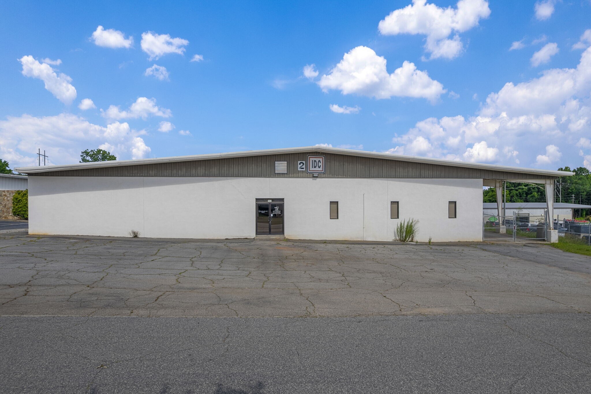 117 Southwest Dr, Spartanburg, SC for sale Primary Photo- Image 1 of 1