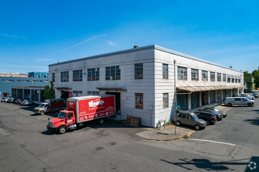 239 SE Salmon St, Portland, OR for lease - Building Photo - Image 2 of 6