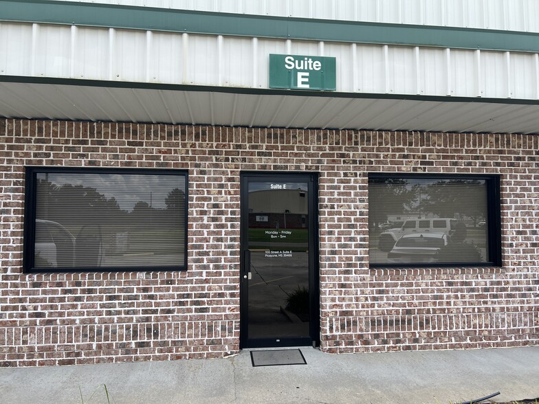 100 Street A, Picayune, MS for lease - Building Photo - Image 2 of 6