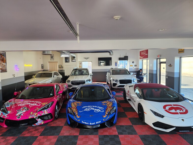 256-260 Green St, South Hackensack, NJ for lease - Building Photo - Image 2 of 4