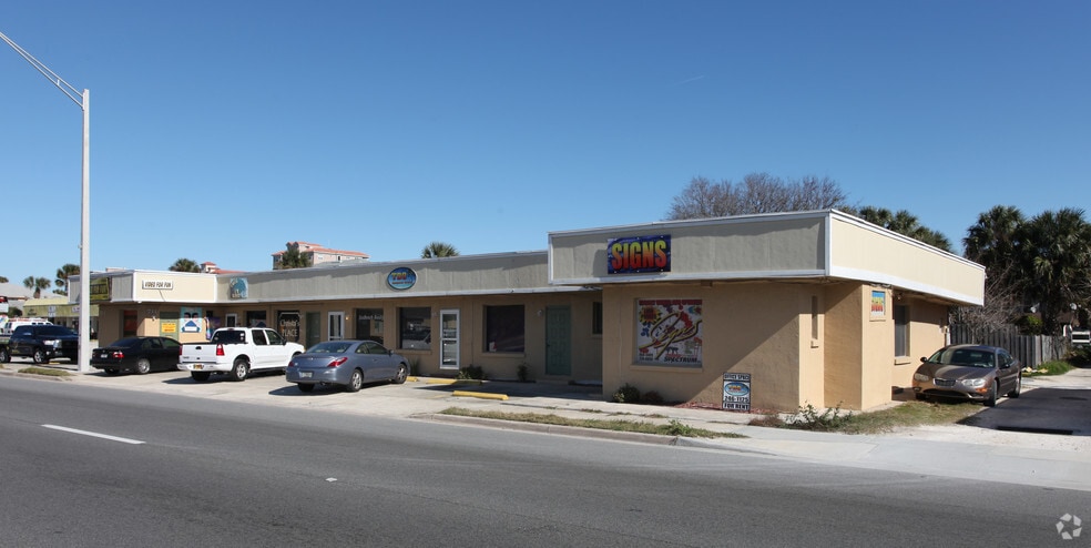 711 S 3rd St, Jacksonville Beach, FL for lease - Primary Photo - Image 1 of 7