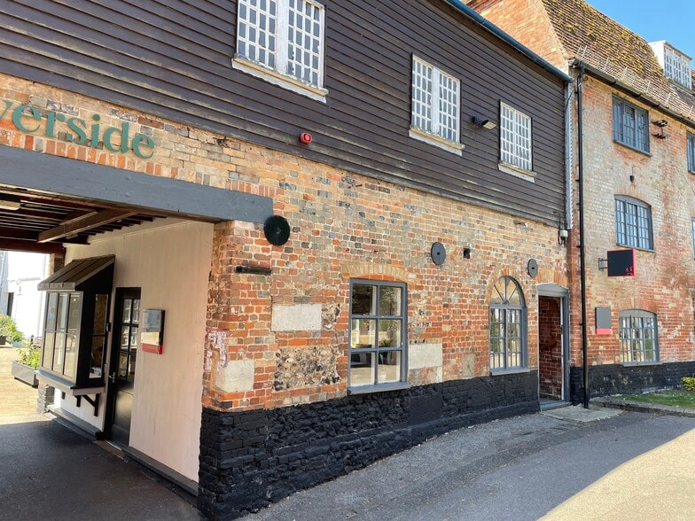 King St, Wilton for lease - Building Photo - Image 3 of 6