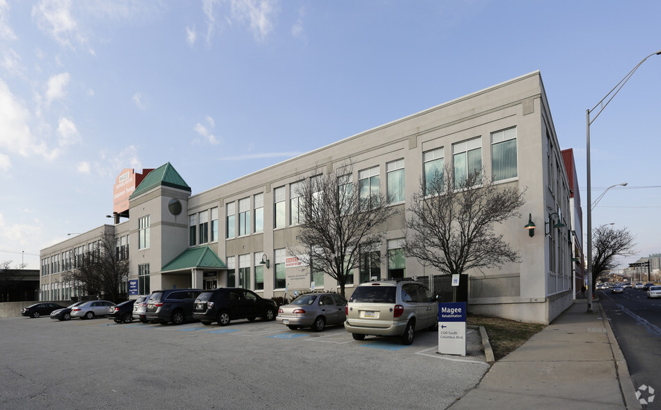 1500 S Christopher Columbus Ave, Philadelphia, PA for lease - Building Photo - Image 1 of 8