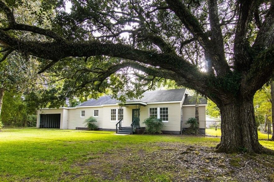 5309 Bayou Rapides Rd, Alexandria, LA for sale - Building Photo - Image 1 of 1