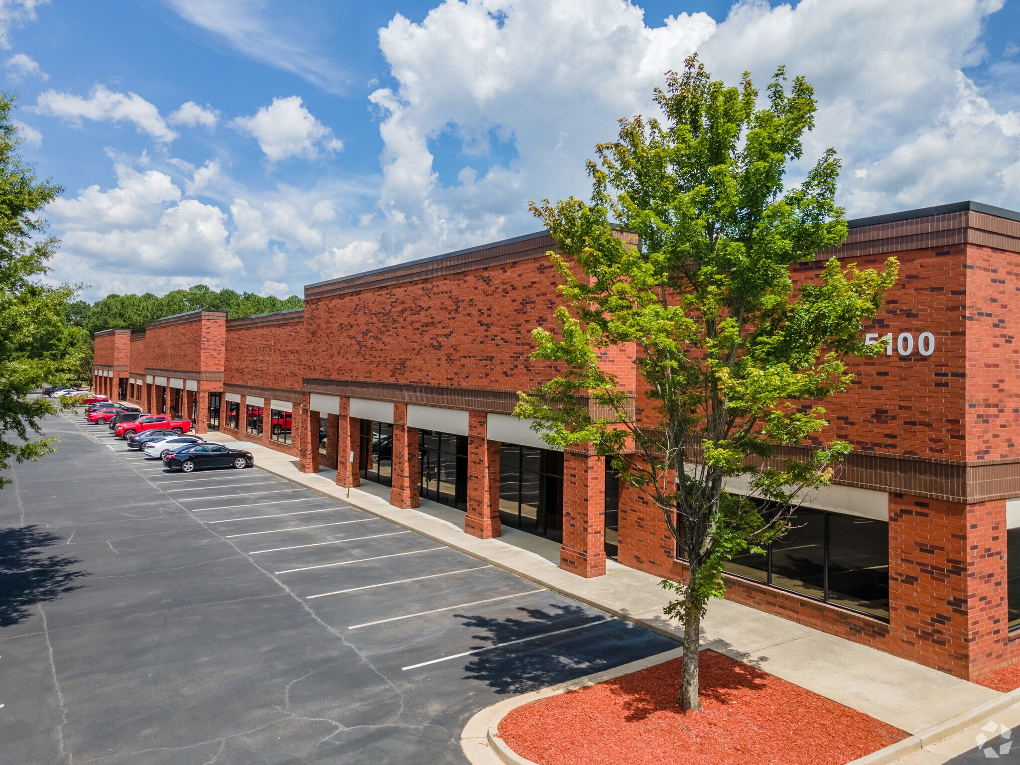5100 Peachtree Industrial Blvd, Peachtree Corners, GA for lease Primary Photo- Image 1 of 6