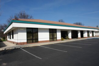 More details for 1860 S Central St, Visalia, CA - Office for Lease