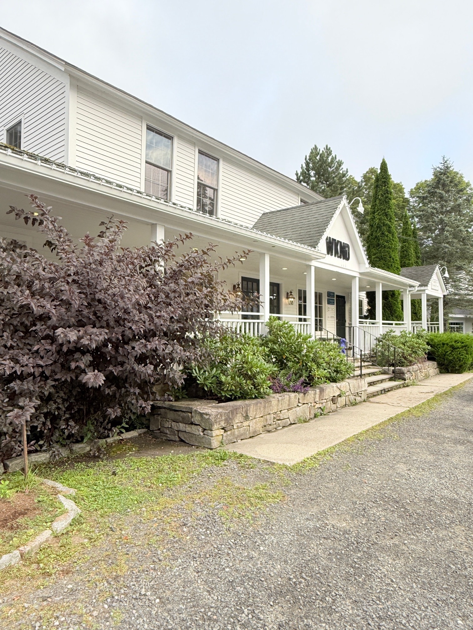 6 Cornwall Rd, Warren, CT for lease Primary Photo- Image 1 of 9