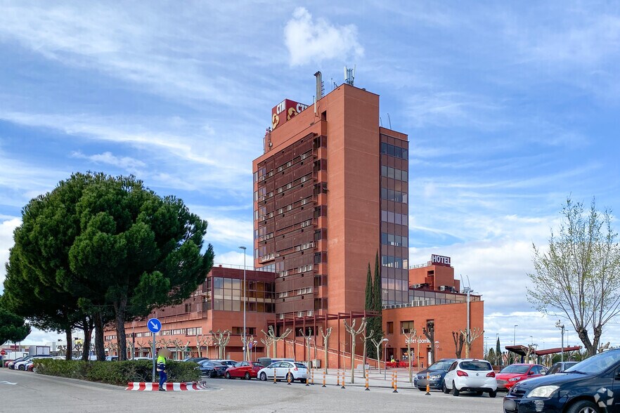 Ctra. Villaverde a Vallecas, 3500, Madrid, Madrid for lease - Building Photo - Image 1 of 5