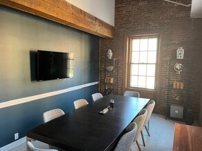 2-26 Front St, Salem, MA for lease Interior Photo- Image 2 of 9