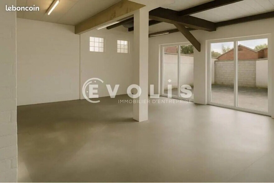 Office in Gentilly for lease - Building Photo - Image 3 of 3