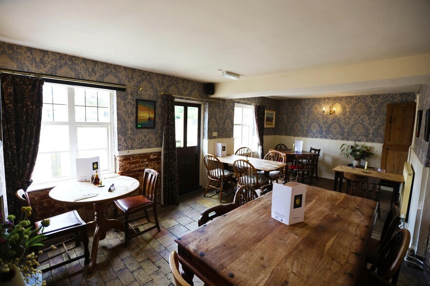 2 Church St, Southrepps for sale - Building Photo - Image 3 of 12