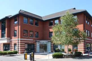 More details for 106 High St, Crawley - Office for Lease