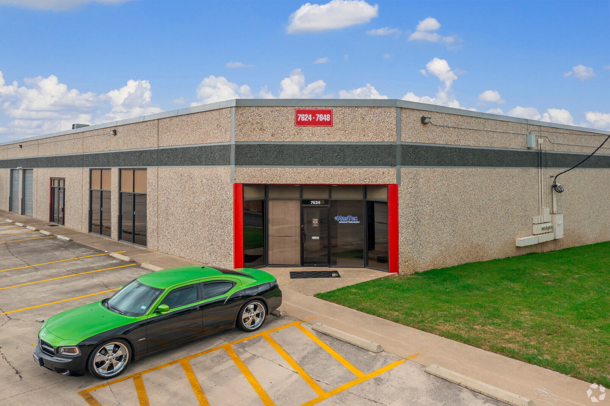 7624-7648 Reindeer Trl, San Antonio, TX for sale Primary Photo- Image 1 of 1