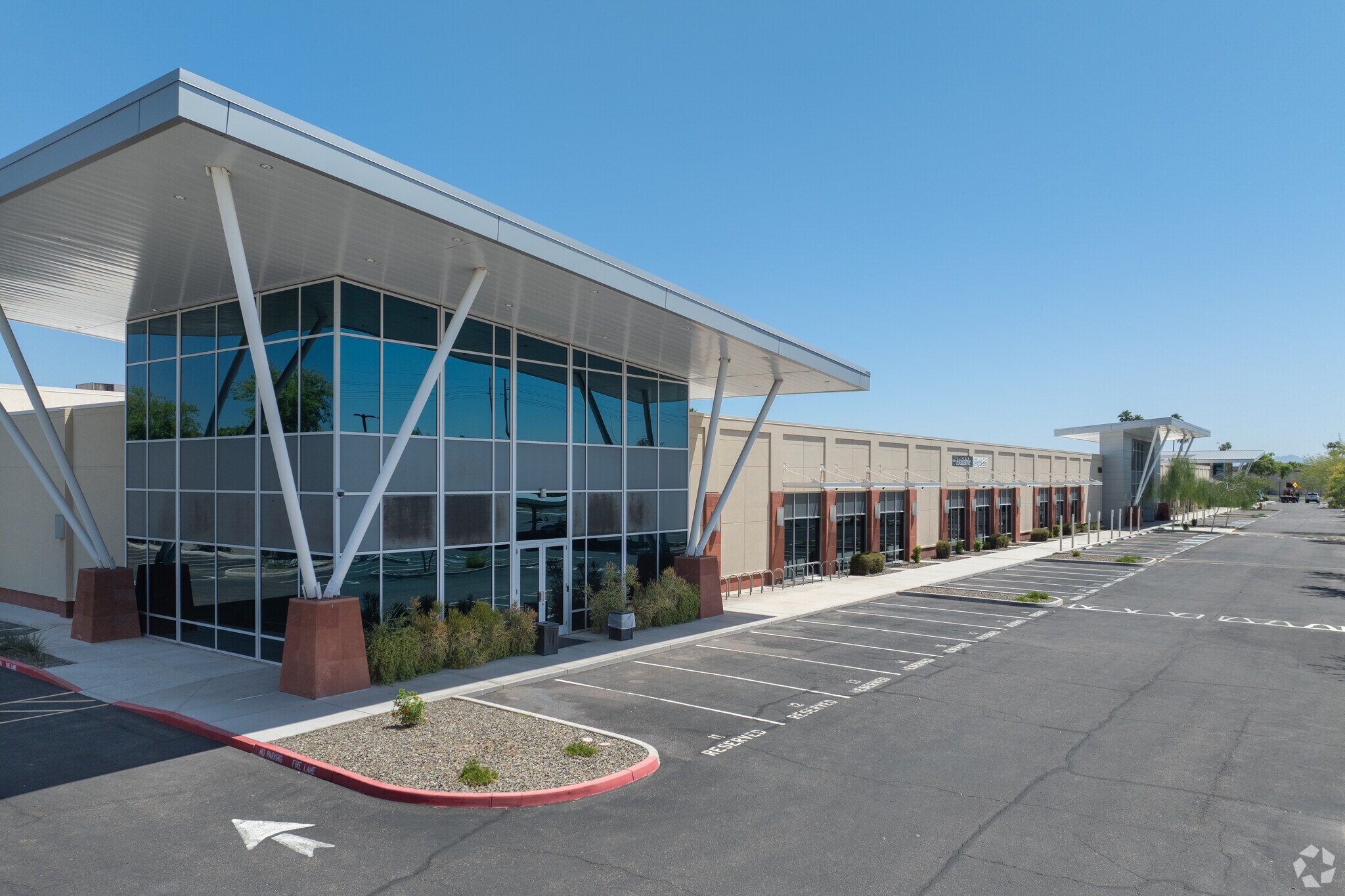 1550 W Southern Ave, Mesa, AZ for lease Building Photo- Image 1 of 25