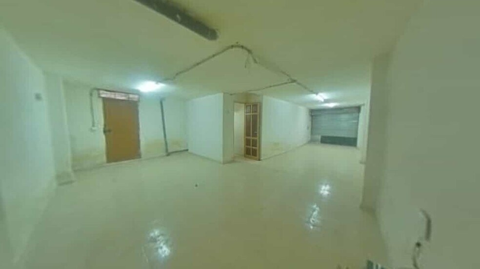 Retail in Baza for sale - Building Photo - Image 1 of 16