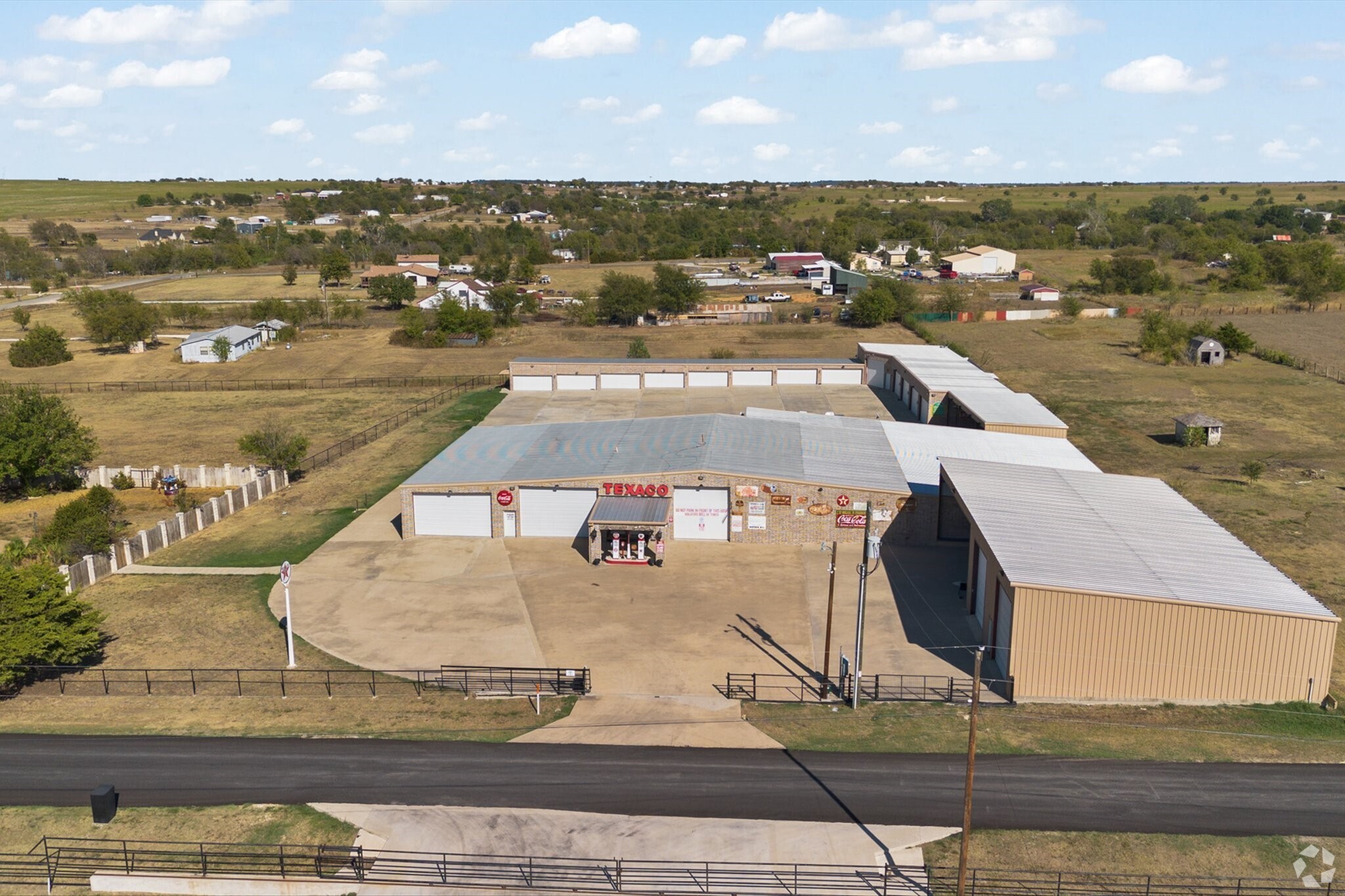 9900 2nd St, Joshua, TX for sale Building Photo- Image 1 of 23