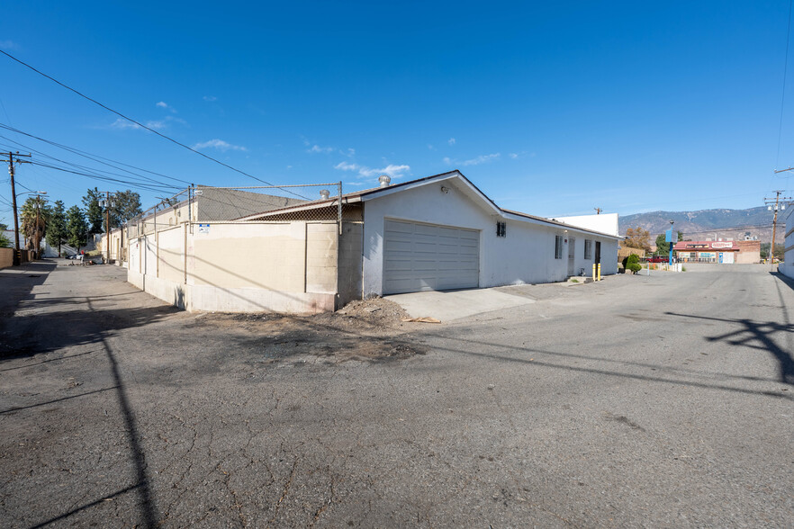 1731 E Highland Ave, San Bernardino, CA for sale - Building Photo - Image 3 of 39