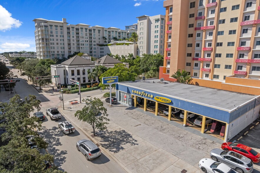 515 S Dixie Hwy, West Palm Beach, FL for sale - Building Photo - Image 1 of 7