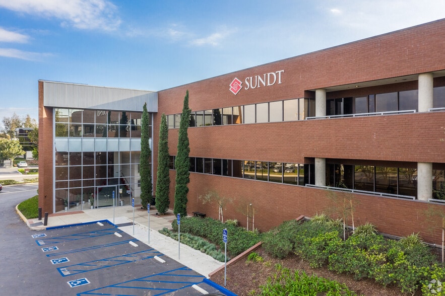 41 Corporate Park, Irvine, CA for lease - Building Photo - Image 1 of 7