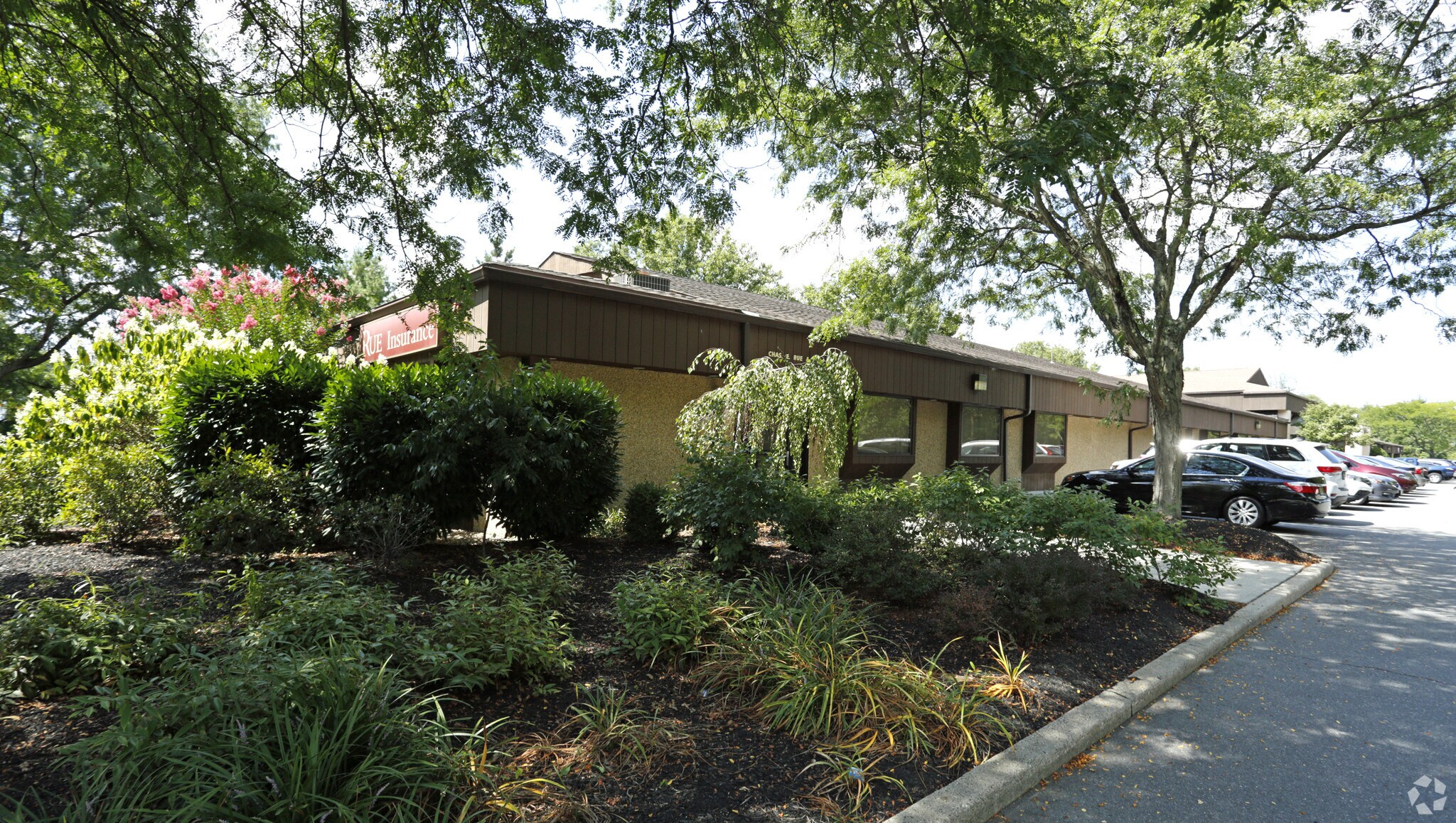 3812-3814 Quakerbridge Rd, Hamilton, NJ for sale Primary Photo- Image 1 of 1