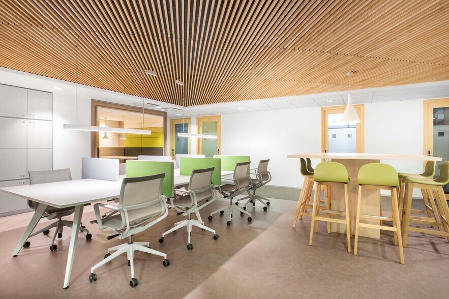 29 Rue Blanche, Paris for lease - Interior Photo - Image 3 of 33