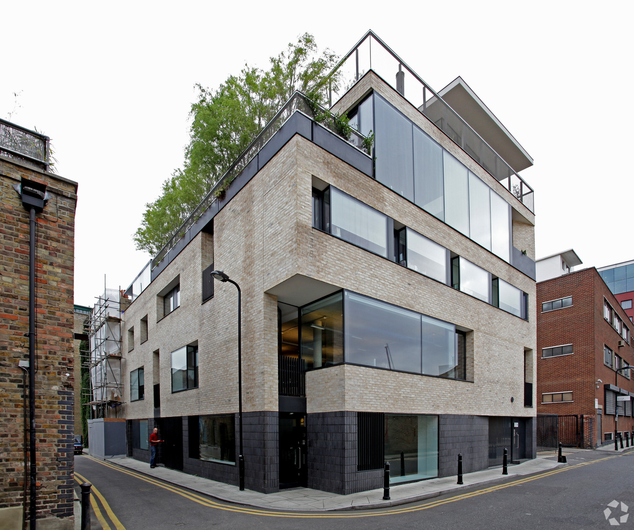 22-24 Batemans Row, London for lease Primary Photo- Image 1 of 4