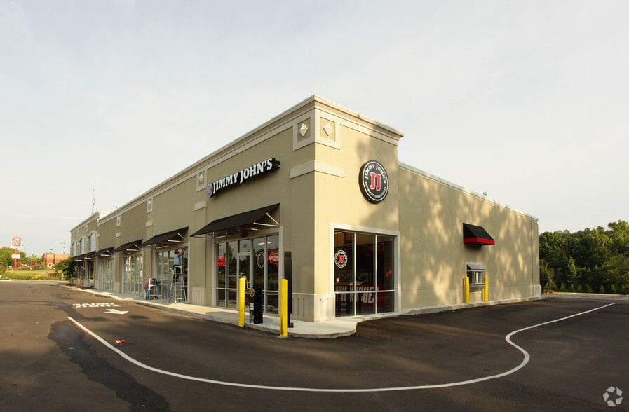 12206 W Markham St, Little Rock, AR for sale - Building Photo - Image 2 of 5