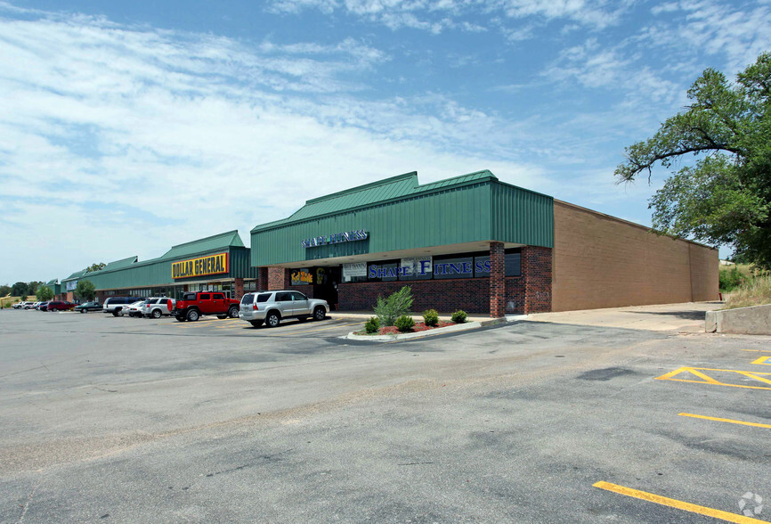 14407 NE 23rd St, Choctaw, OK for lease - Primary Photo - Image 1 of 28