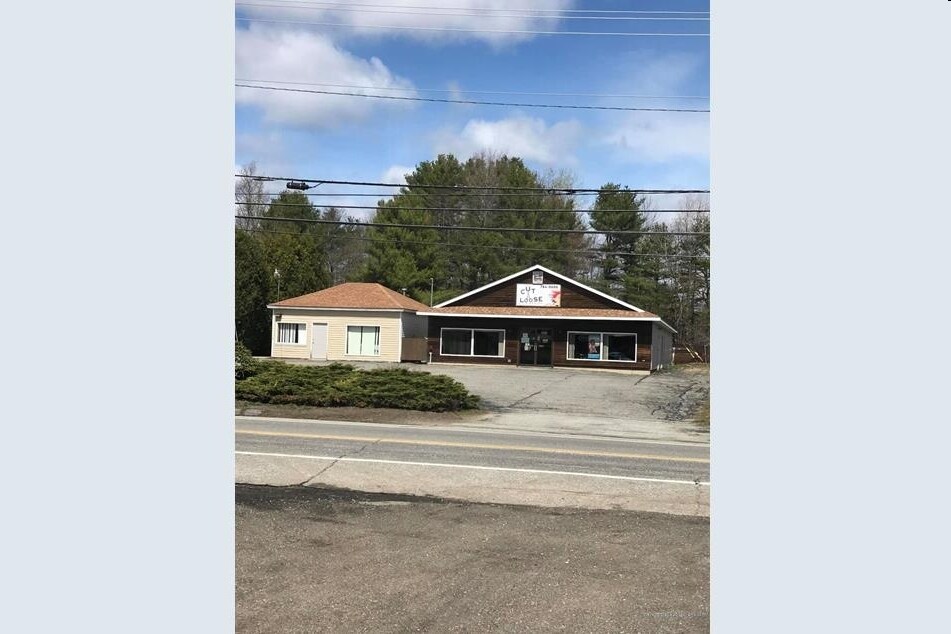 1220 Sabattus St, Lewiston, ME 04240
