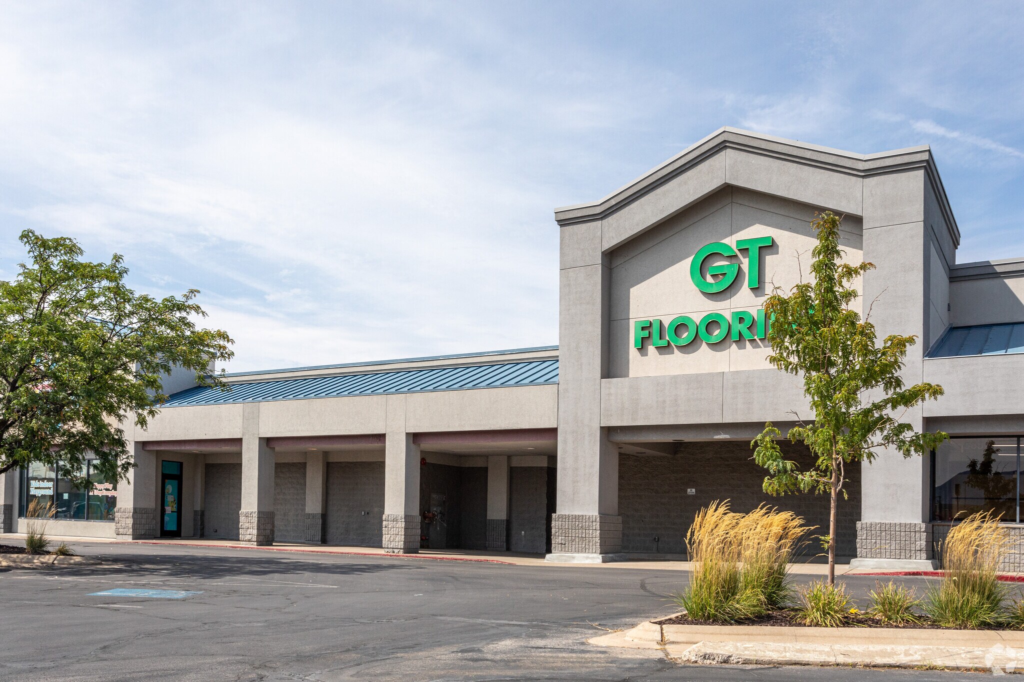 5697 S 1900 W, Roy, UT for sale Primary Photo- Image 1 of 1