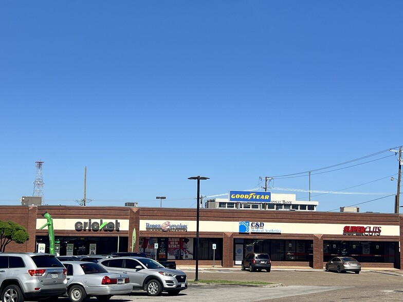 1601- N Valley Mills Dr, Waco, TX for lease - Building Photo - Image 2 of 7