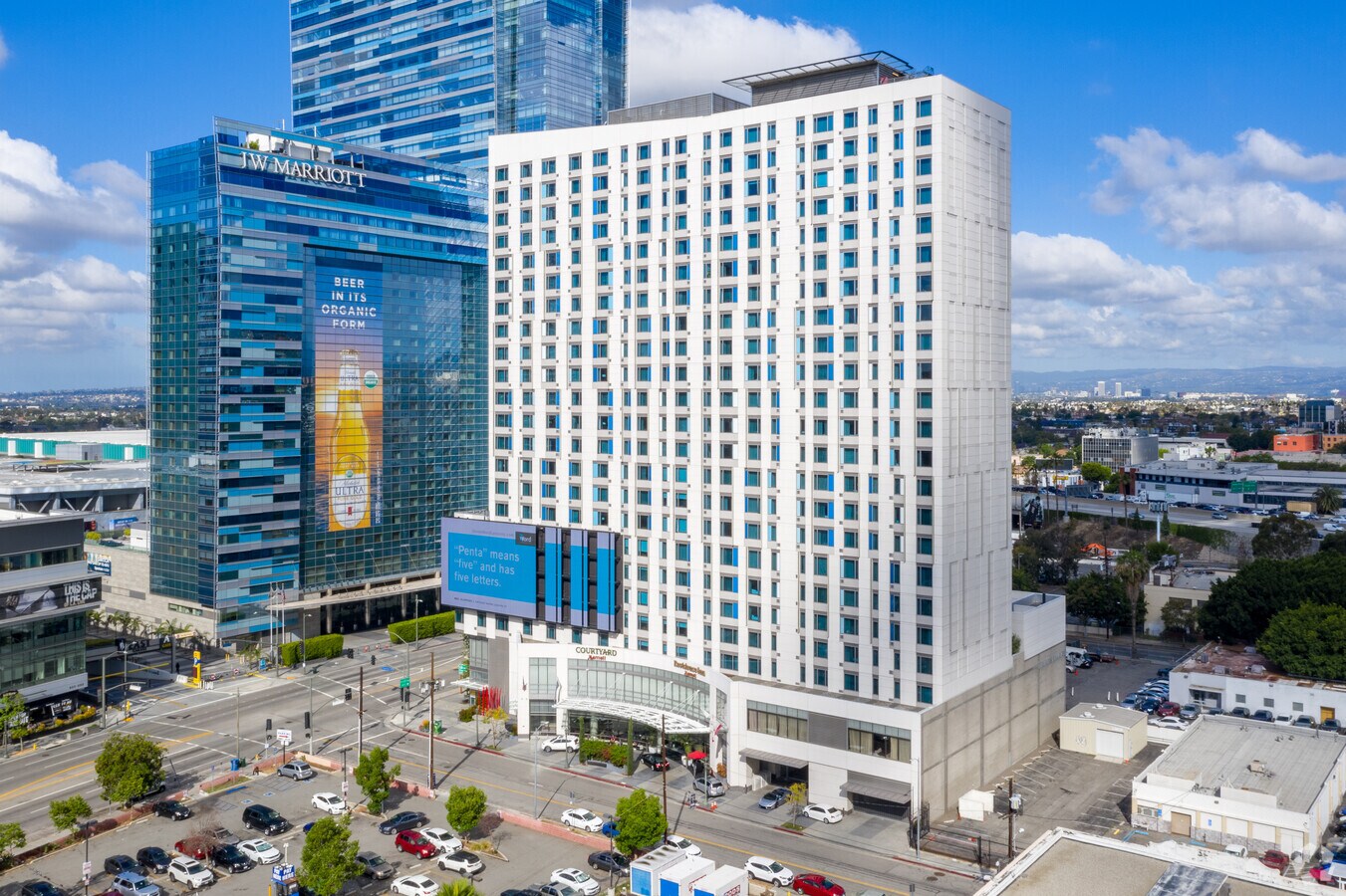 901 W Olympic Blvd, Los Angeles, CA 90015 Retail, Restaurant, or