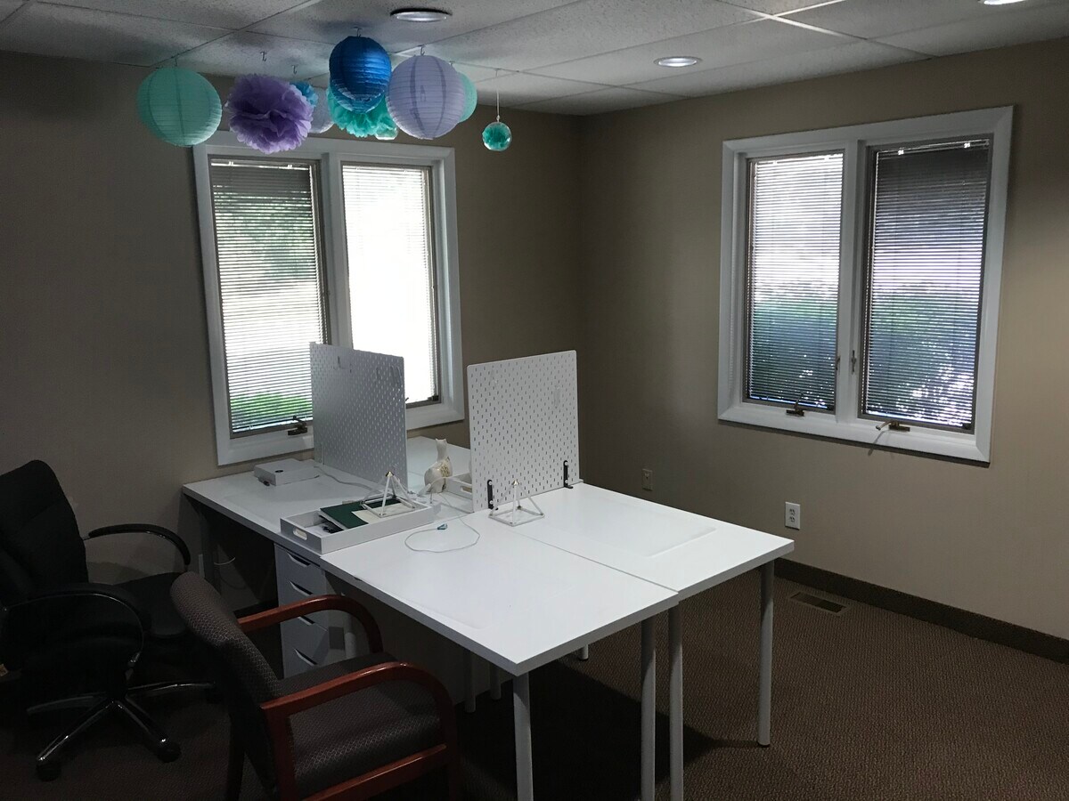 890 Westfall Rd, Rochester, NY 14618