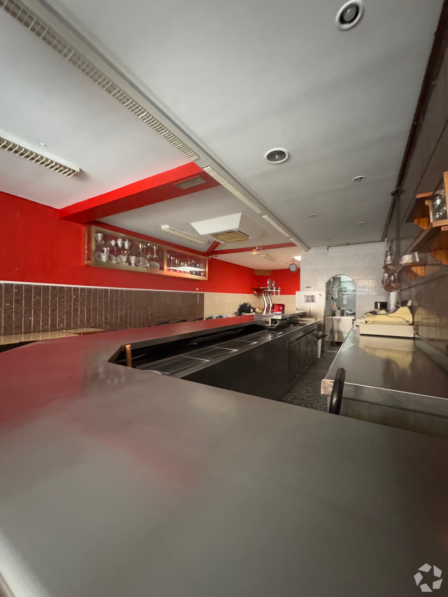 Multifamily in Madrid, Madrid for sale Interior Photo- Image 1 of 2