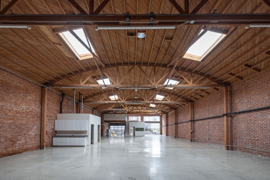 428-436 Colyton St, Los Angeles, CA for lease - Building Photo - Image 2 of 6