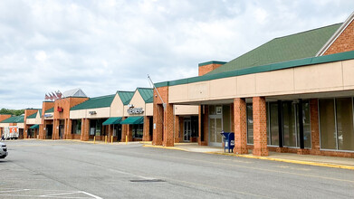 6015 Fort Ave, Lynchburg, VA 24502 - Fort Hill Shopping Center | LoopNet