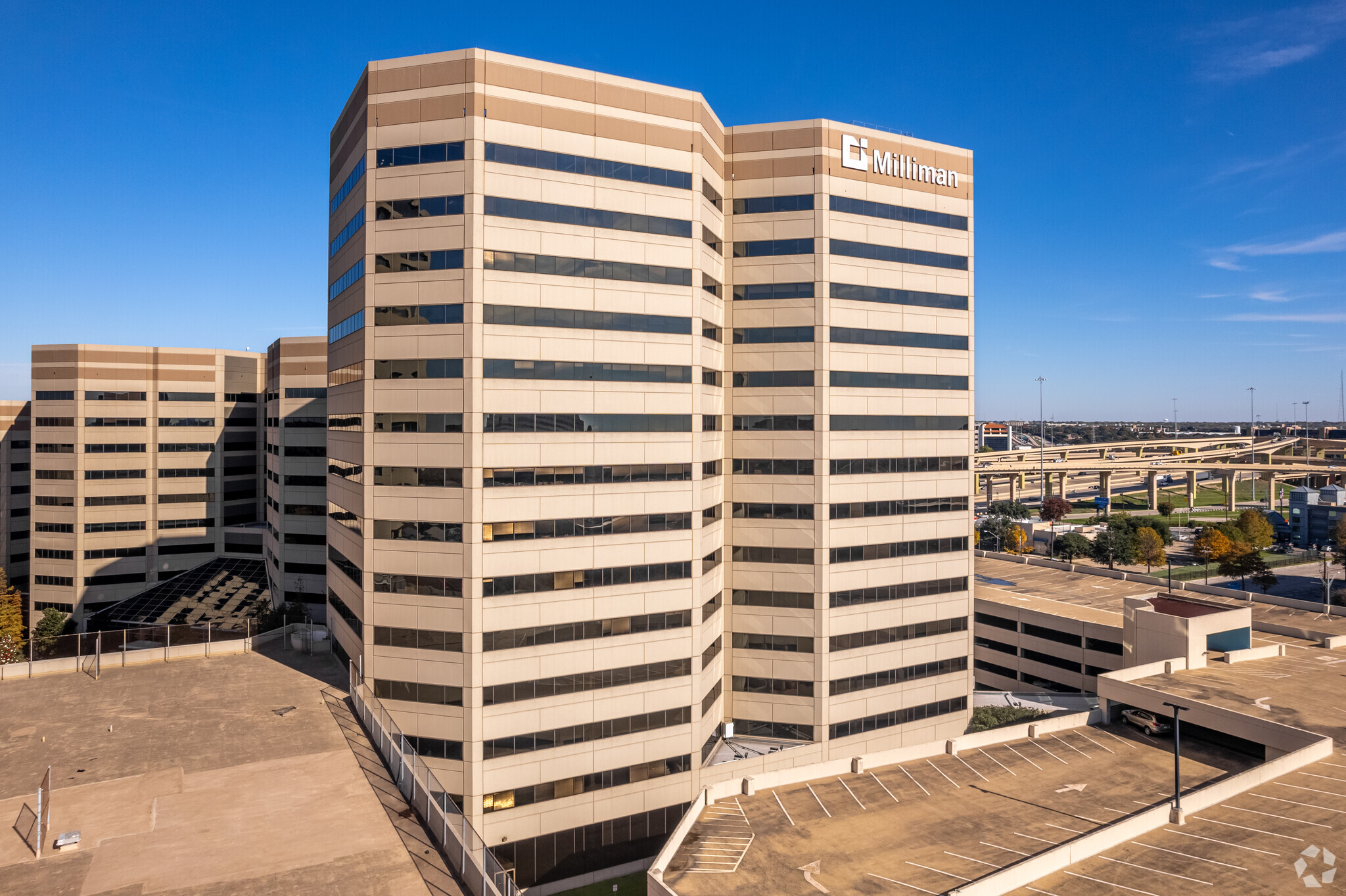 12770 Merit Dr, Dallas, TX for lease Building Photo- Image 1 of 11