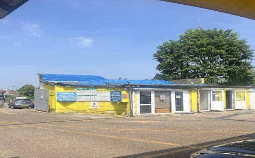 1 High St, Feltham for sale Primary Photo- Image 1 of 1