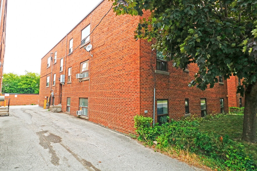 1008 O'connor Dr, Toronto, ON for sale - Building Photo - Image 1 of 1
