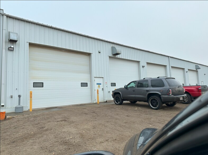 1803 8 St, Nisku, AB for lease - Building Photo - Image 3 of 7