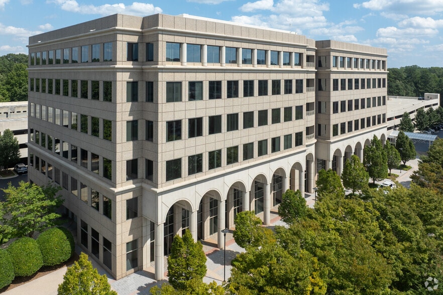 4140 Parklake Ave, Raleigh, NC for lease - Primary Photo - Image 1 of 12